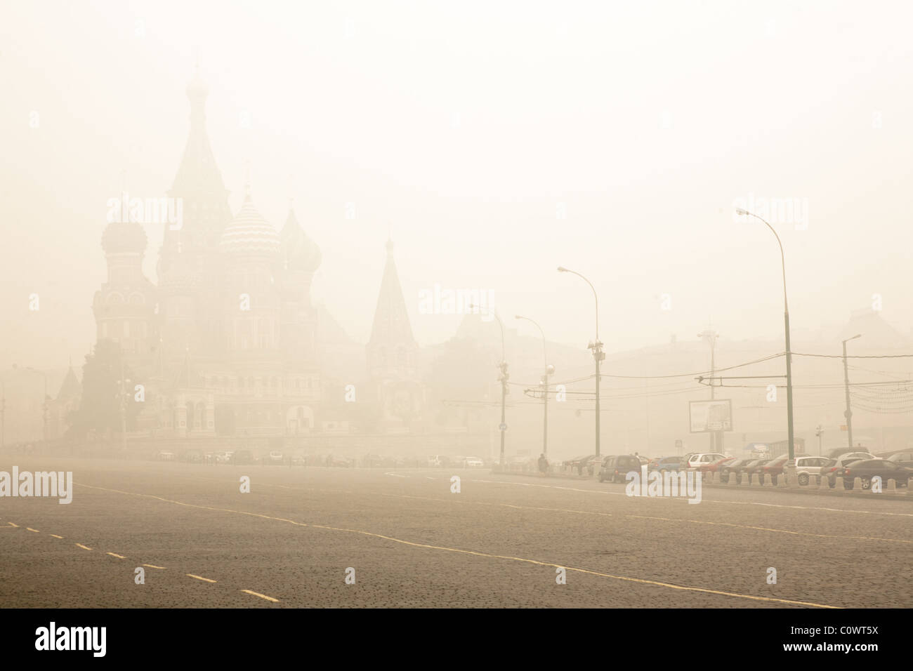 Red Square in smoke of fire peat bogs Stock Photo