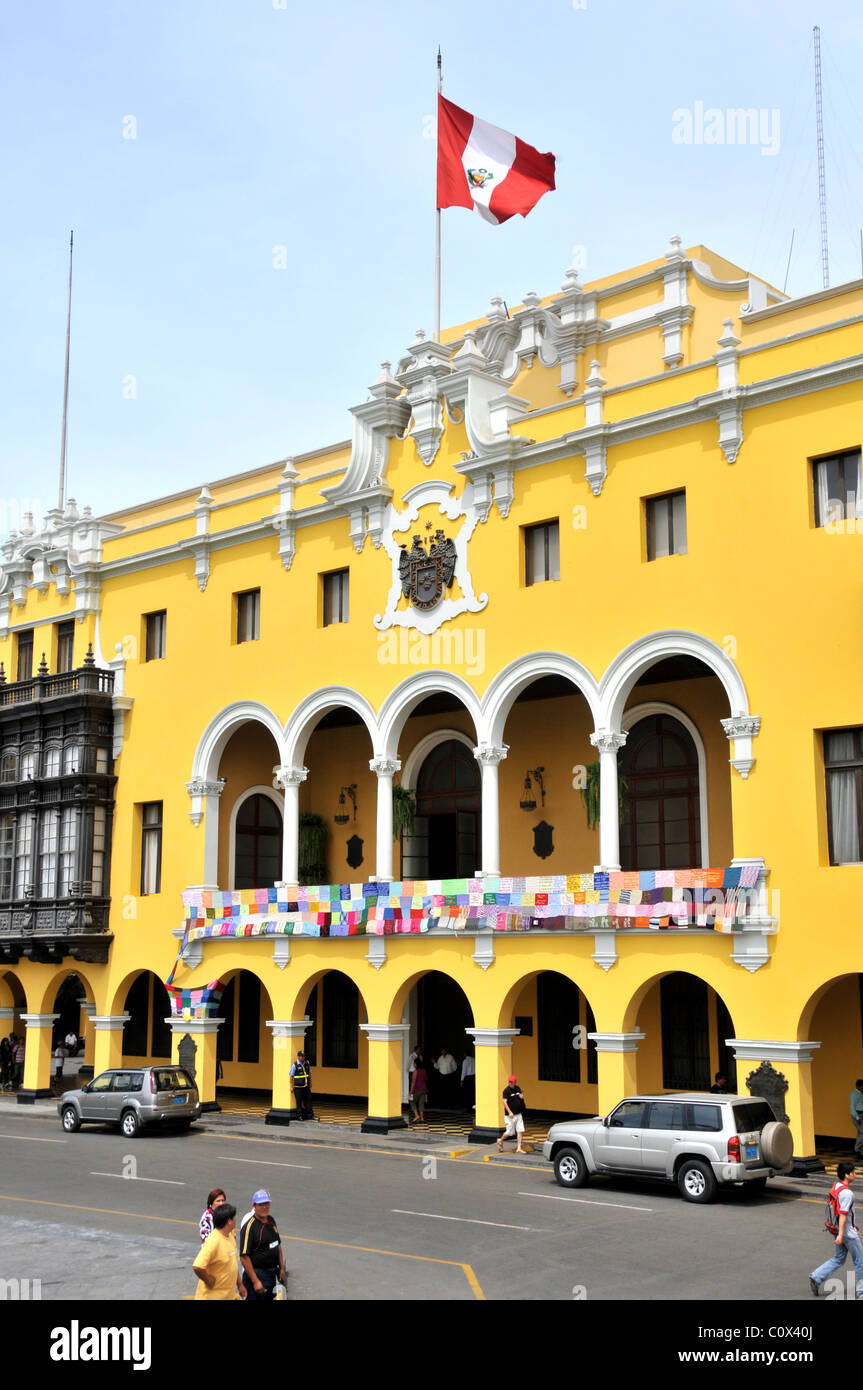 Plaza Mayor, city hall, Lima Peru Stock Photo Alamy