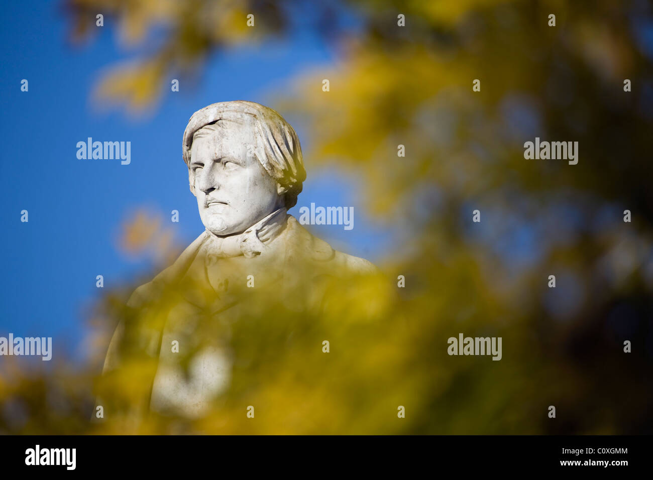 The statue of Herbert Ingram outside St Botolph's Church in Boston Stock Photo