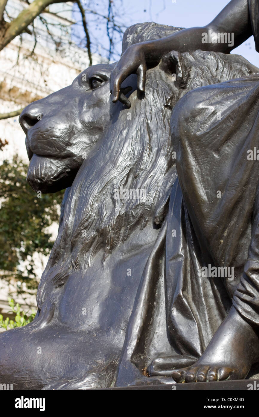 A Statue of a Bronze lion London England Stock Photo Alamy