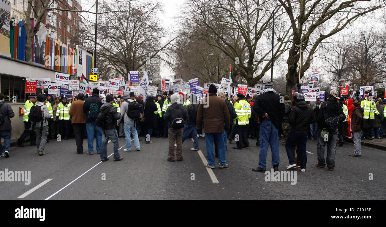 Gaza conflict Stop The War Coalition 'National Demonstration' held at ...