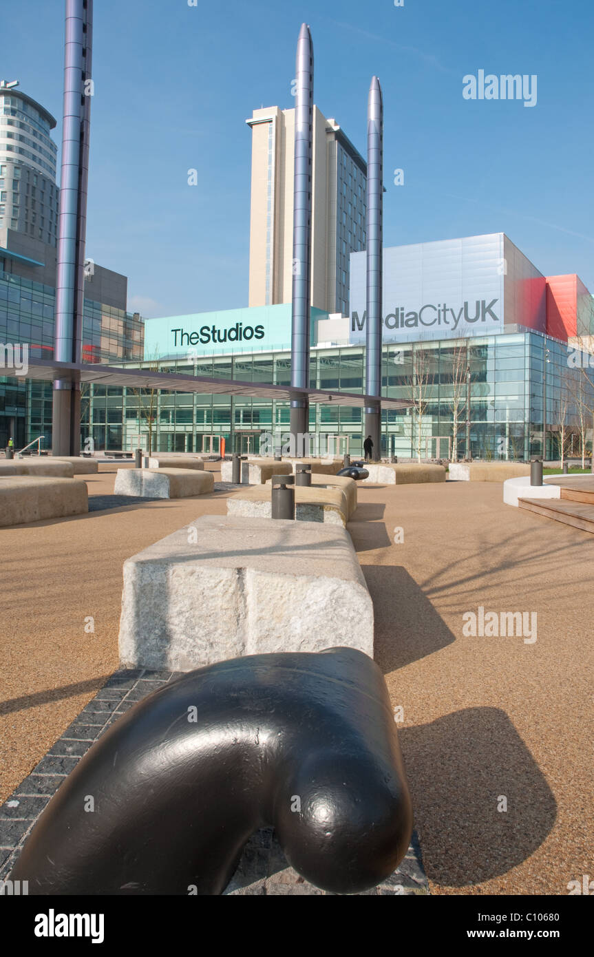 Bbc media centre manchester hi-res stock photography and images - Alamy