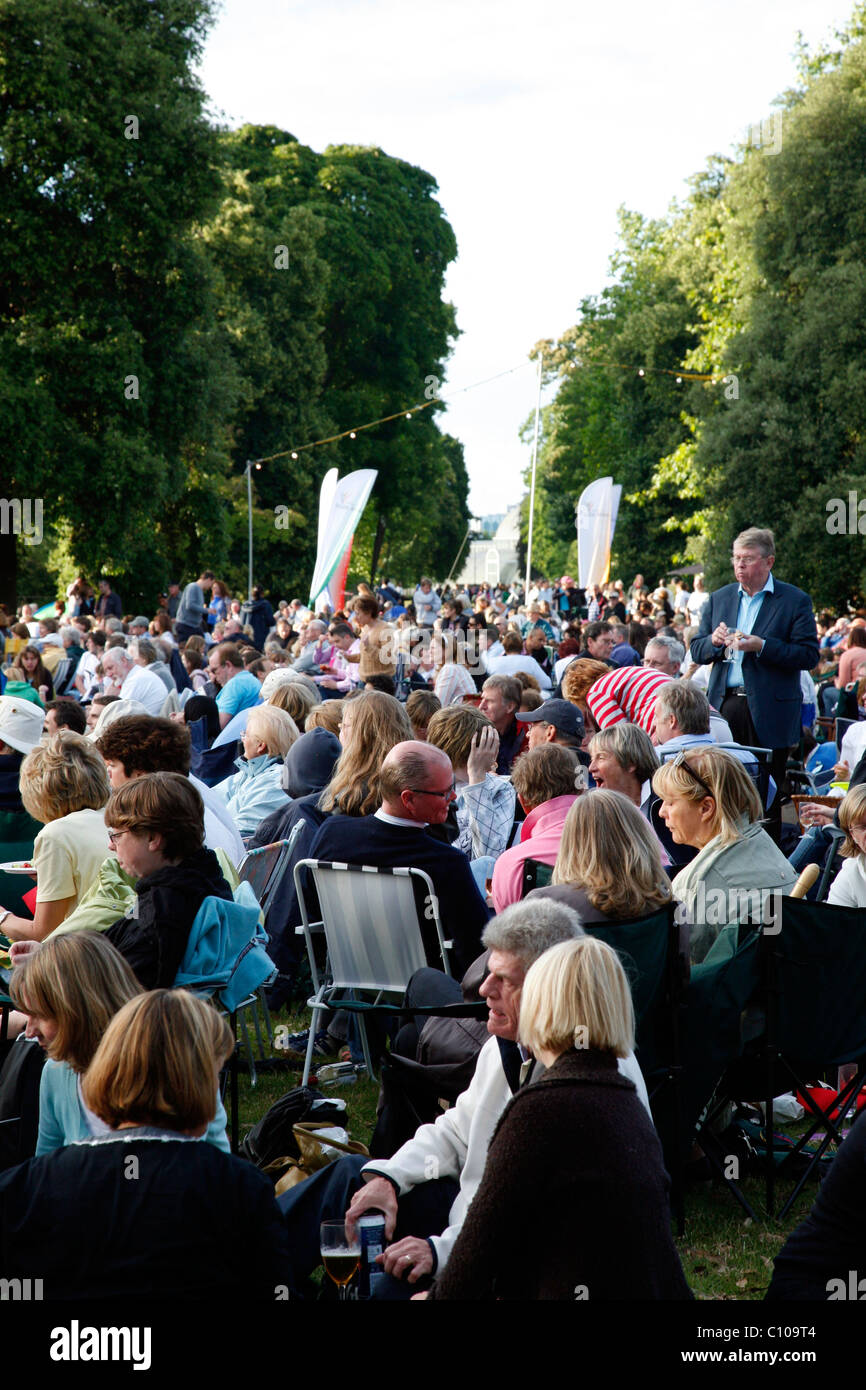 Outdoor concert at Kew Gardens Stock Photo