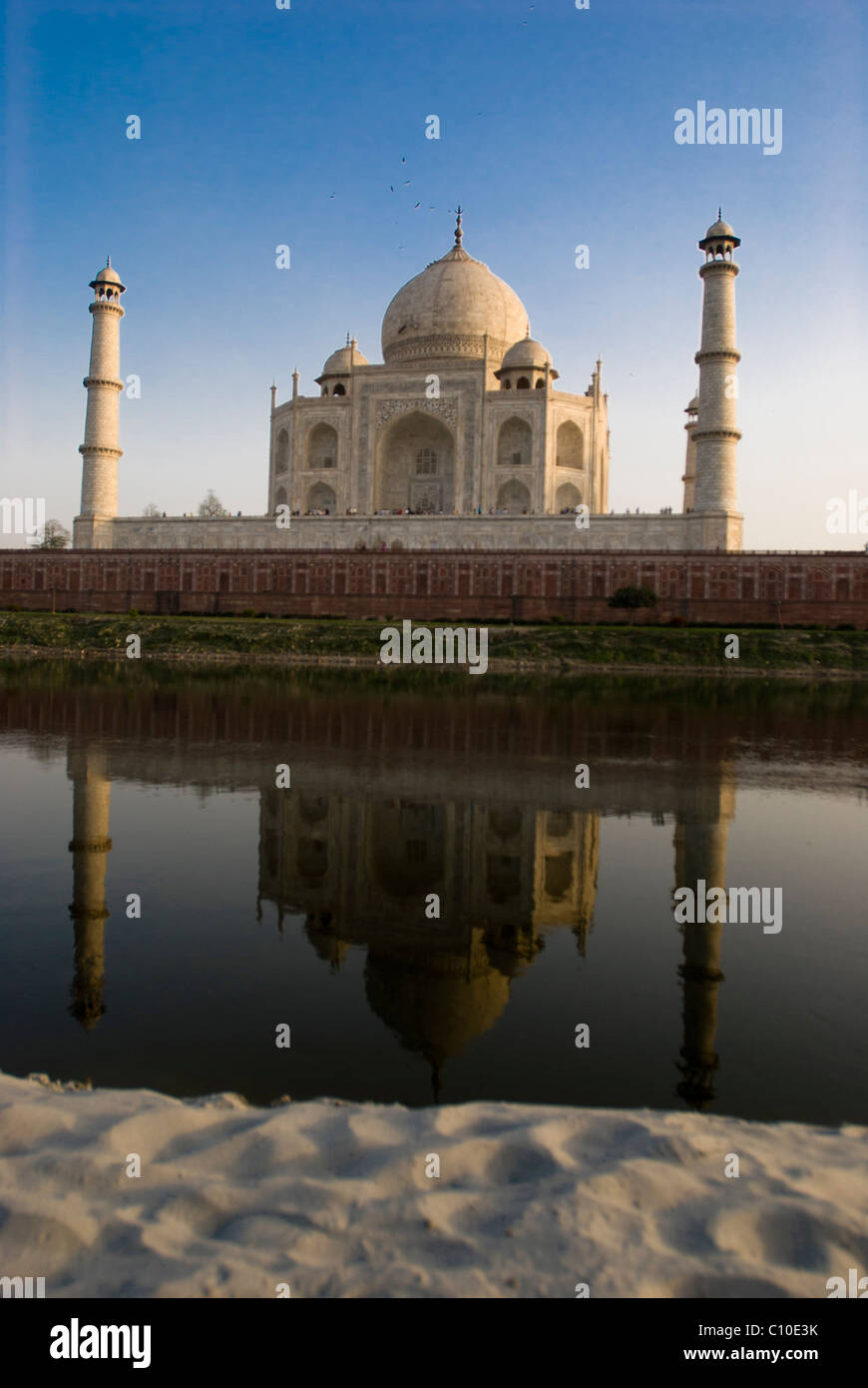 Taj Mahal seen from the Yamuna River, Agra, India, Taj Mahal, UNESCO World Heritage Site, built in 1631 by Shal Jahan Stock Photo