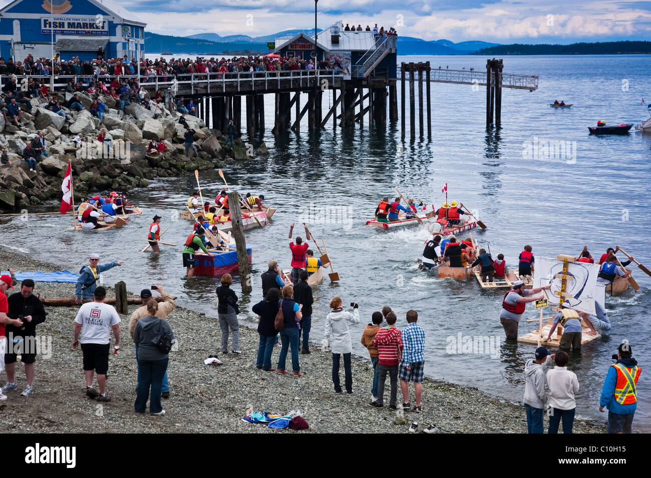 Build a boat competition, Canada Day celebrations Stock Photo Alamy