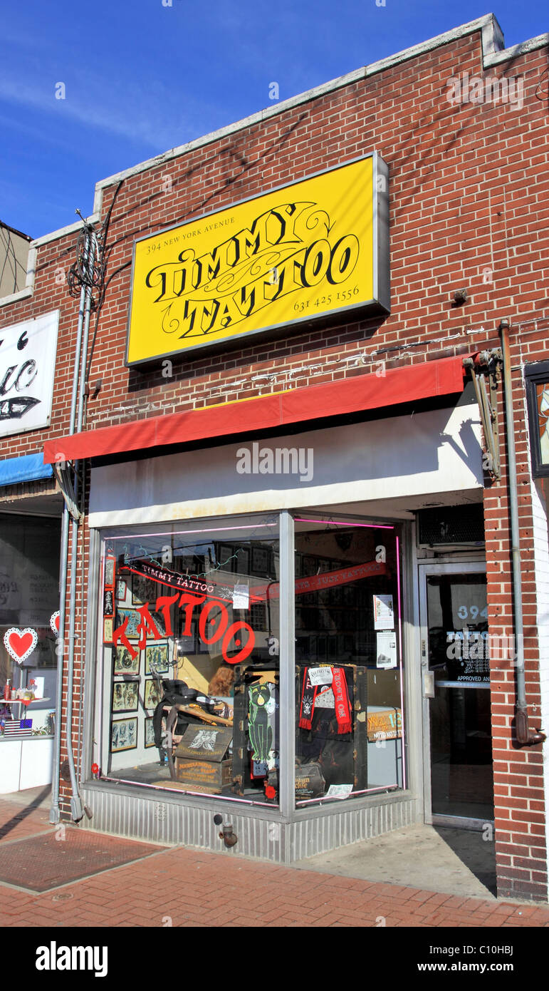 Tattoo parlor, Huntington, Long Island NY Stock Photo