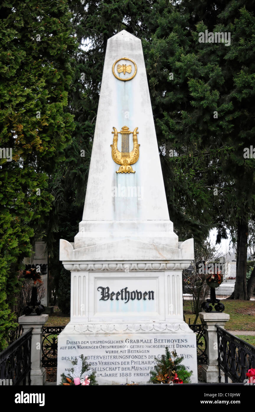 Memorial stone of Ludwig van Beethoven 1770-1827, Central Cemetery ...
