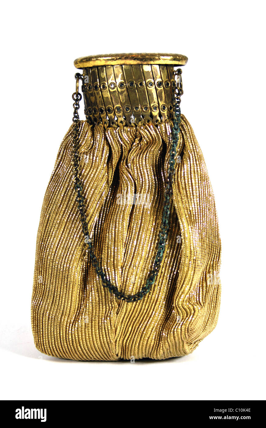 Metal mesh style purse with concertina closure and metal strap. c 1940s