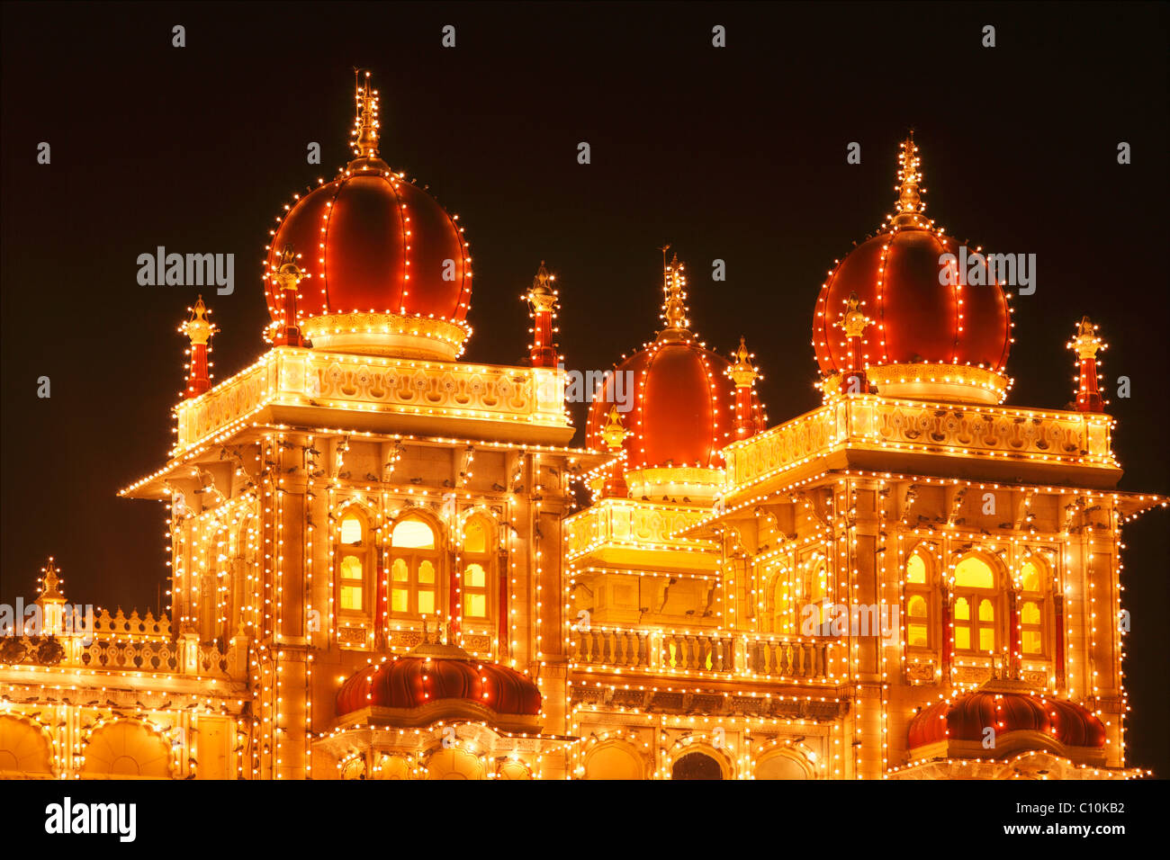 Detail of Maharaja's Palace, Mysore Palace, Amba Vilas, illumination on ...