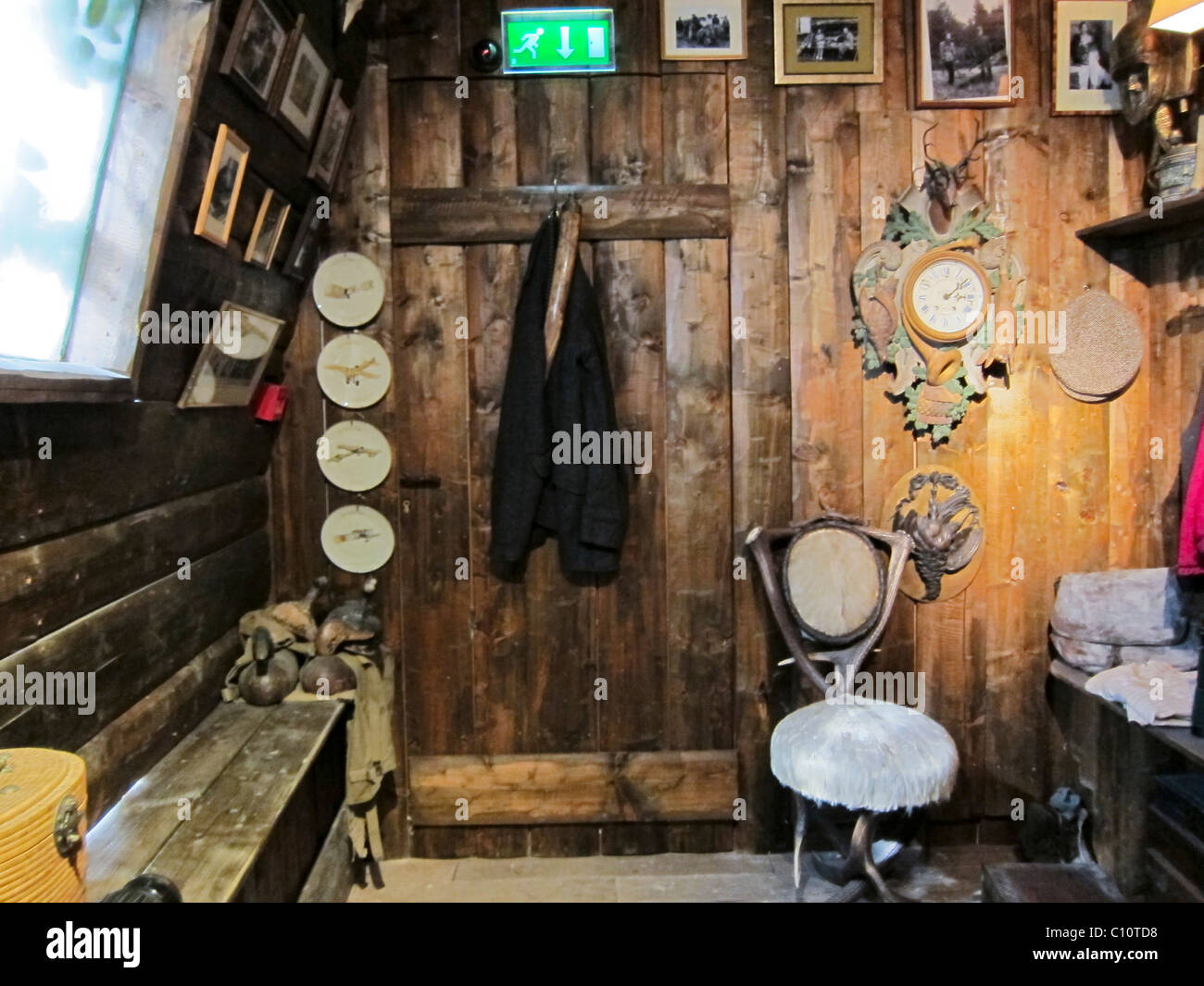 Interior Hunting Cabin Stock Photos Interior Hunting Cabin Stock