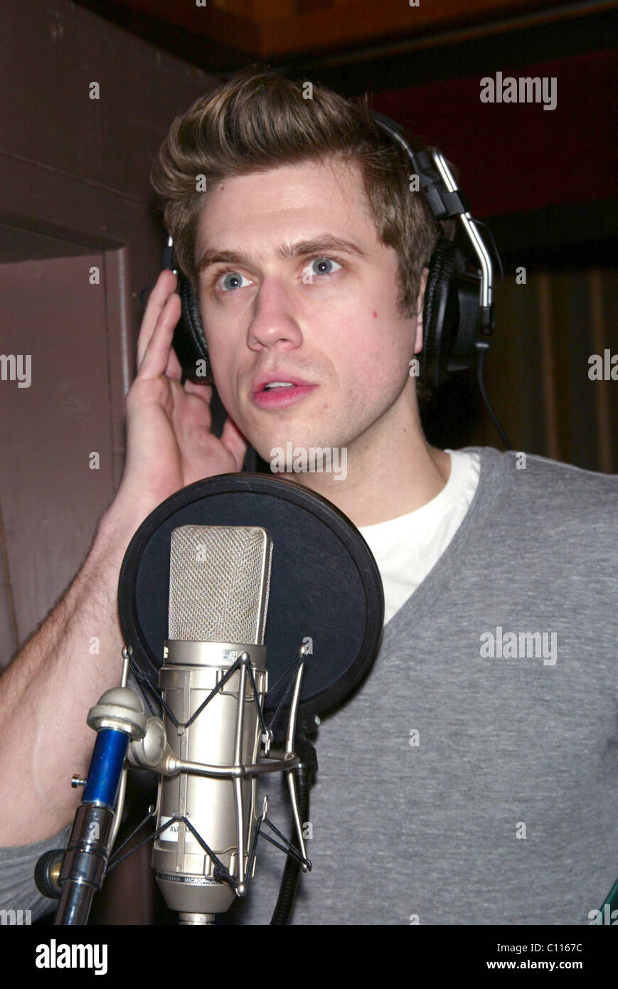 Aaron Tveit Recording Session For The Musical Next To Normal Held At Avantar Recording Studios New York City Usa 12 02 09 Stock Photo Alamy