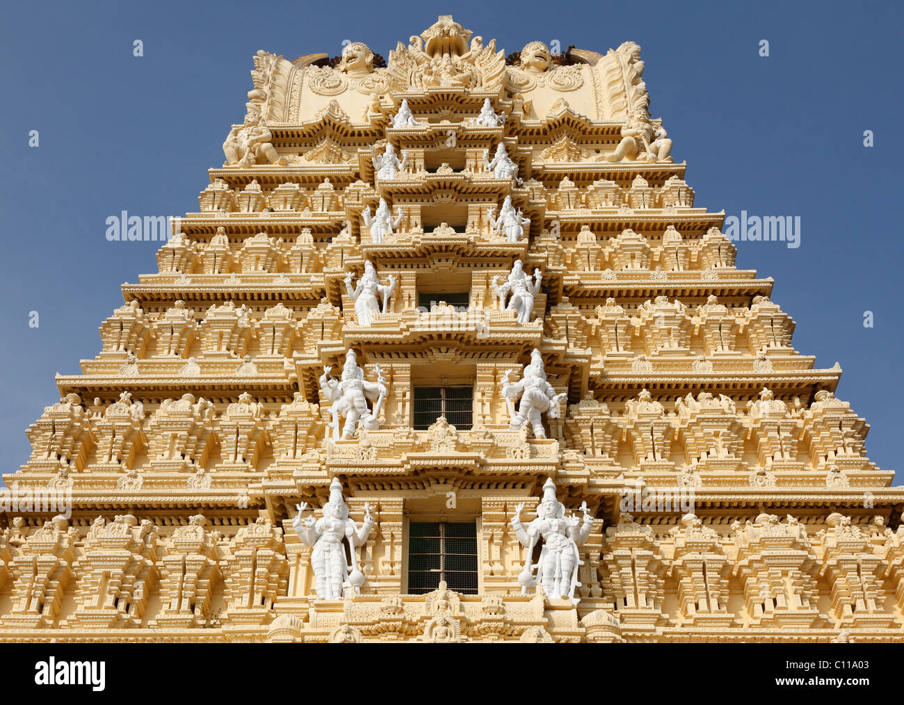 Gopuram of Sri Chamundeshwari Temple, Chamundi Hill, Mysore, Karnataka, South India, India, South Asia, Asia Stock Photo