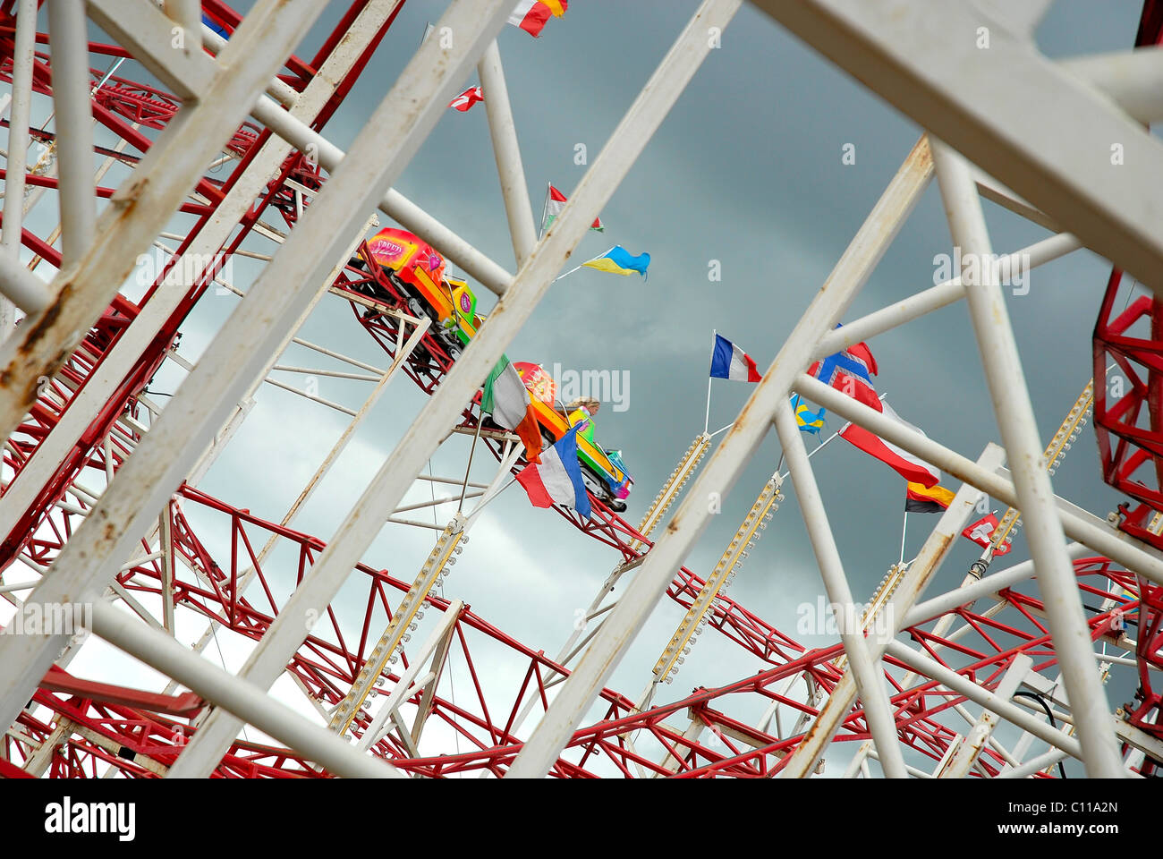 Daredevil ride hi-res stock photography and images - Alamy