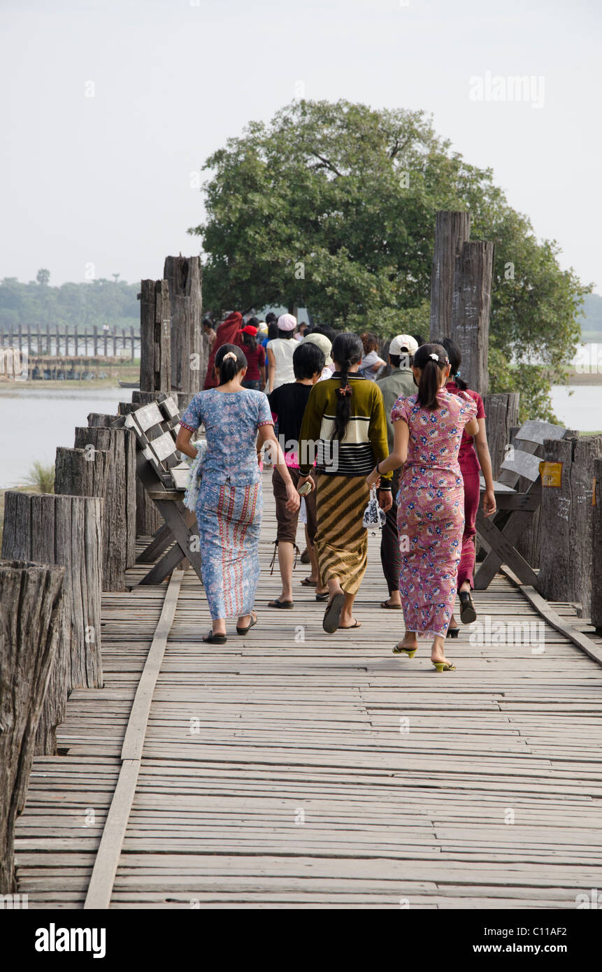 Historic wooden bridge myanmar hi-res stock photography and images - Alamy