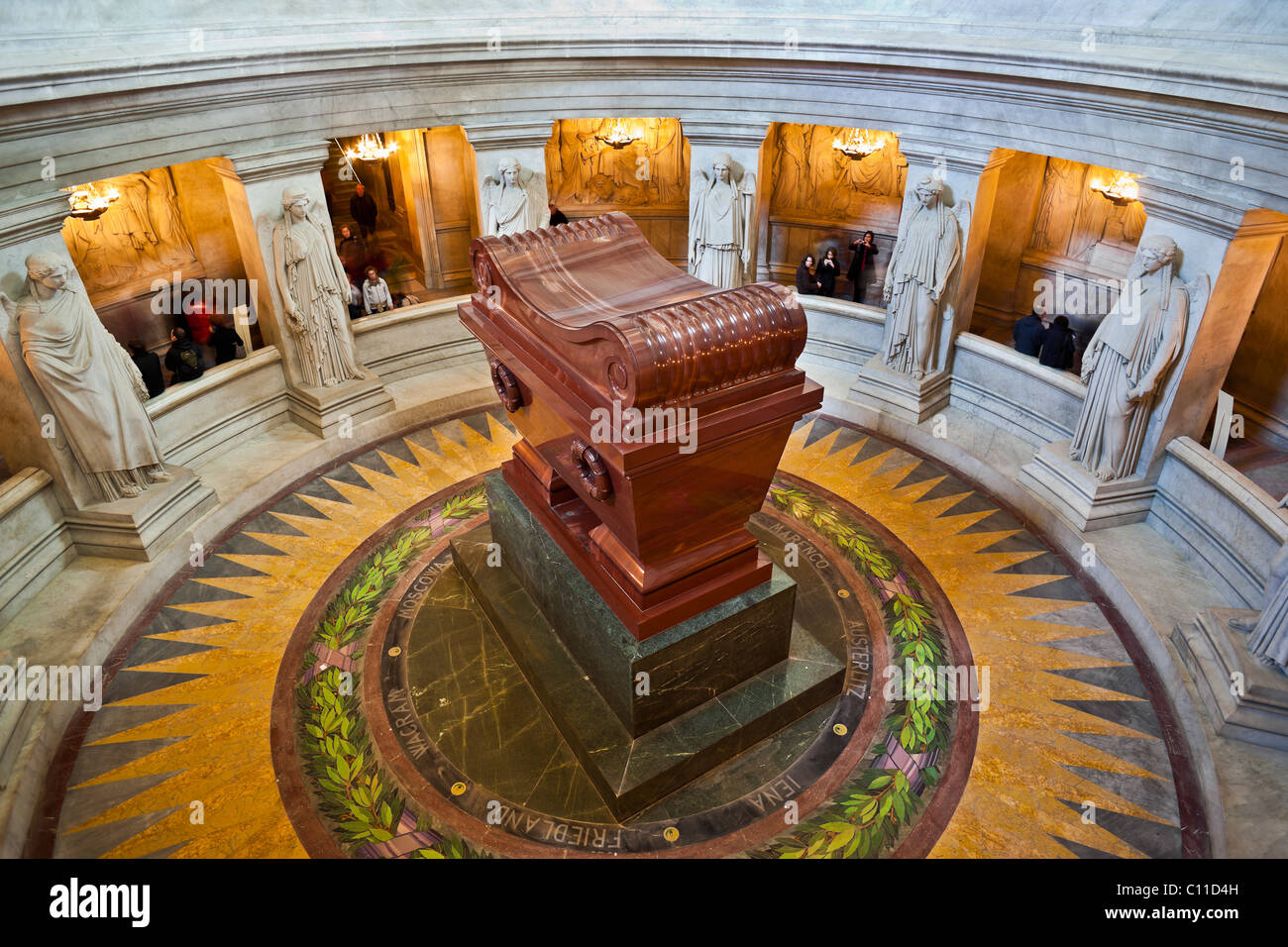 napoleon tomb high resolution stock photography and images alamy