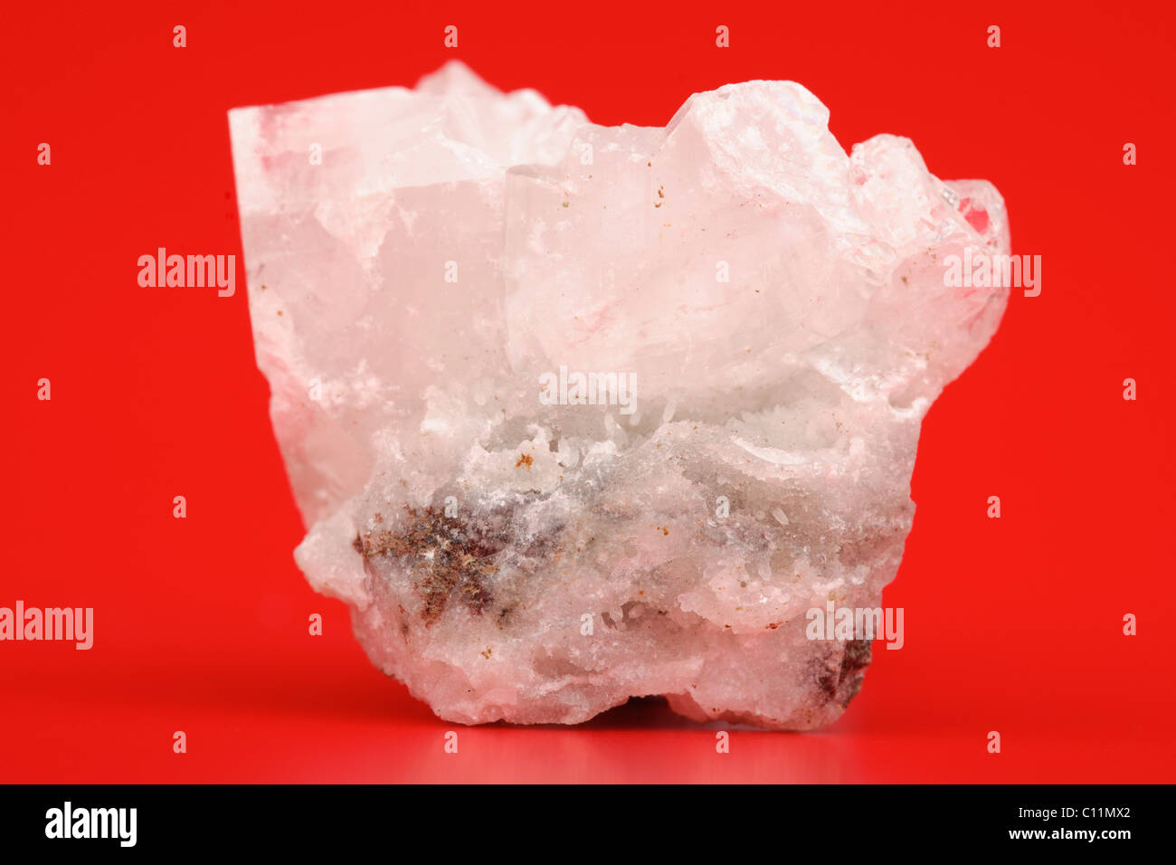 Mineral rock sample of Zeolite from India Stock Photo Alamy