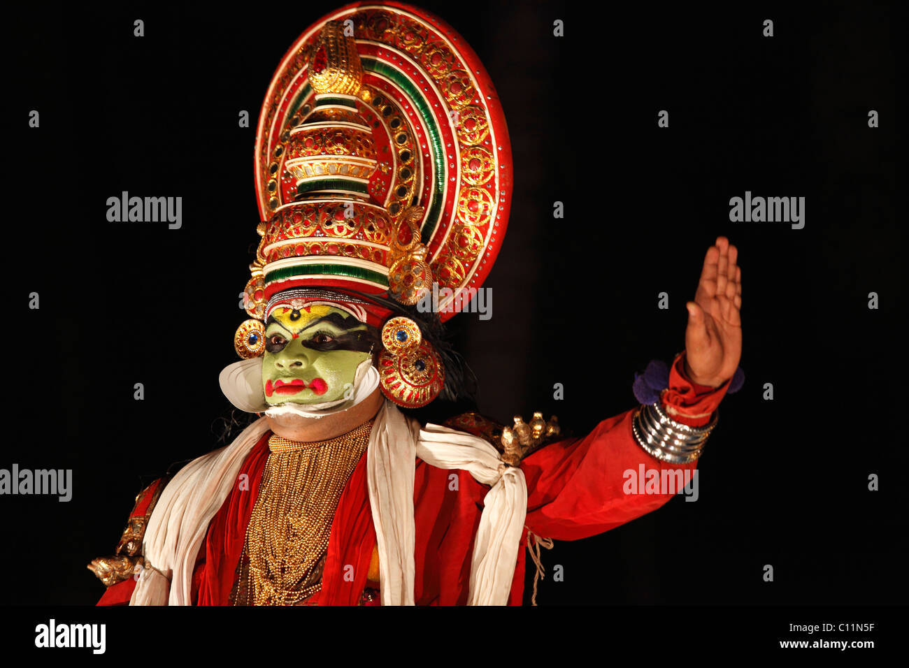 Kathakali dance, Pachcha or Pacha character, Kerala, southern India, Asia Stock Photo