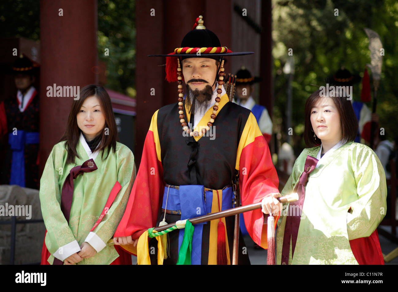 Women in the guards hires stock photography and images Alamy