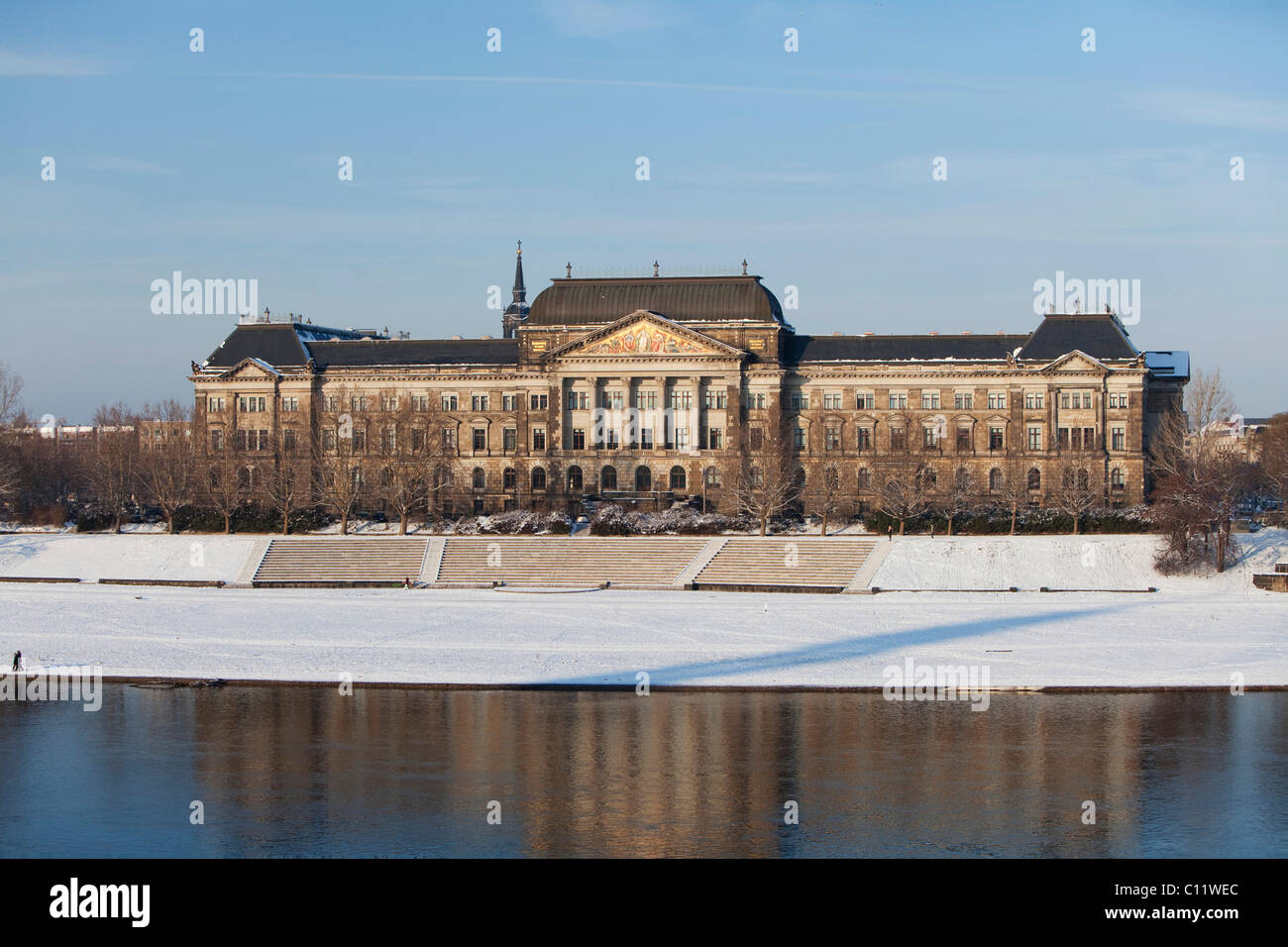 View over the Elbe river with the Finance and Culture Ministry and from the Bruehl's Terrace, Bruehlsche Terrasse, Dresden Stock Photo