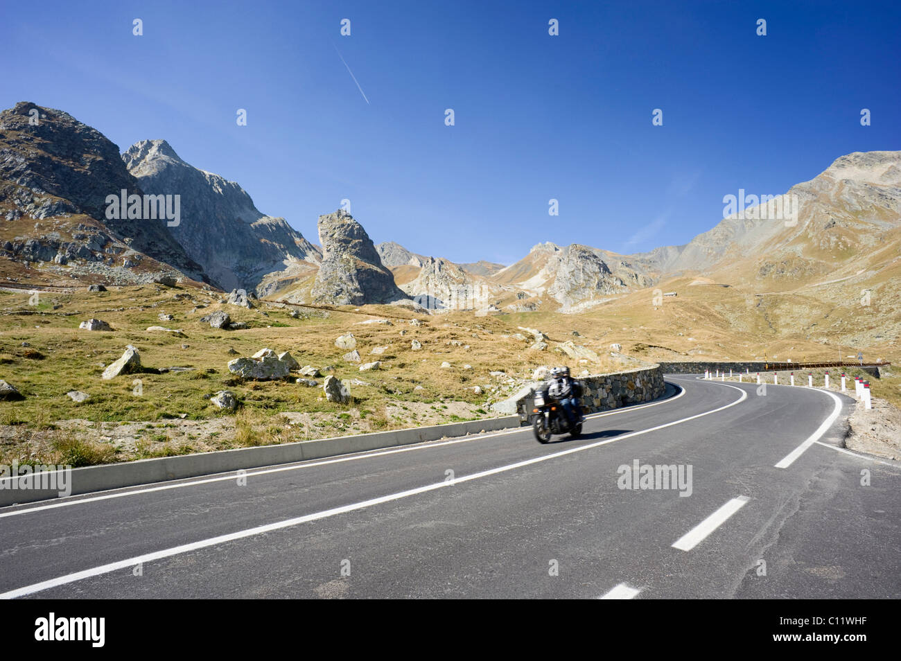 Road to the Great St. Bernard Pass, Col du Grand SaintBernard, Colle