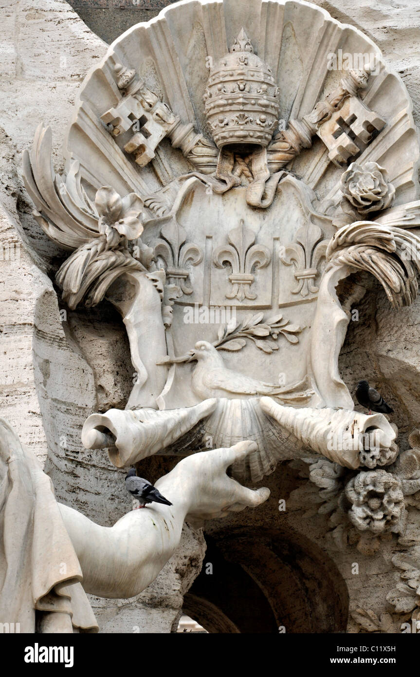 Coat of arms of Pope Innocent X Pamphilj, Fontana dei Quattro Fiumi, Piazza Navona, Rome, Lazio, Italy, Europe Stock Photo