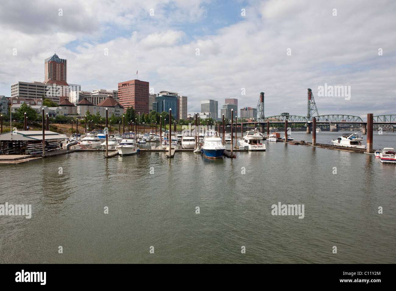 Overlooking the marina in front of the Hawthorne Bridge, Portland, Oregon, USA Stock Photo