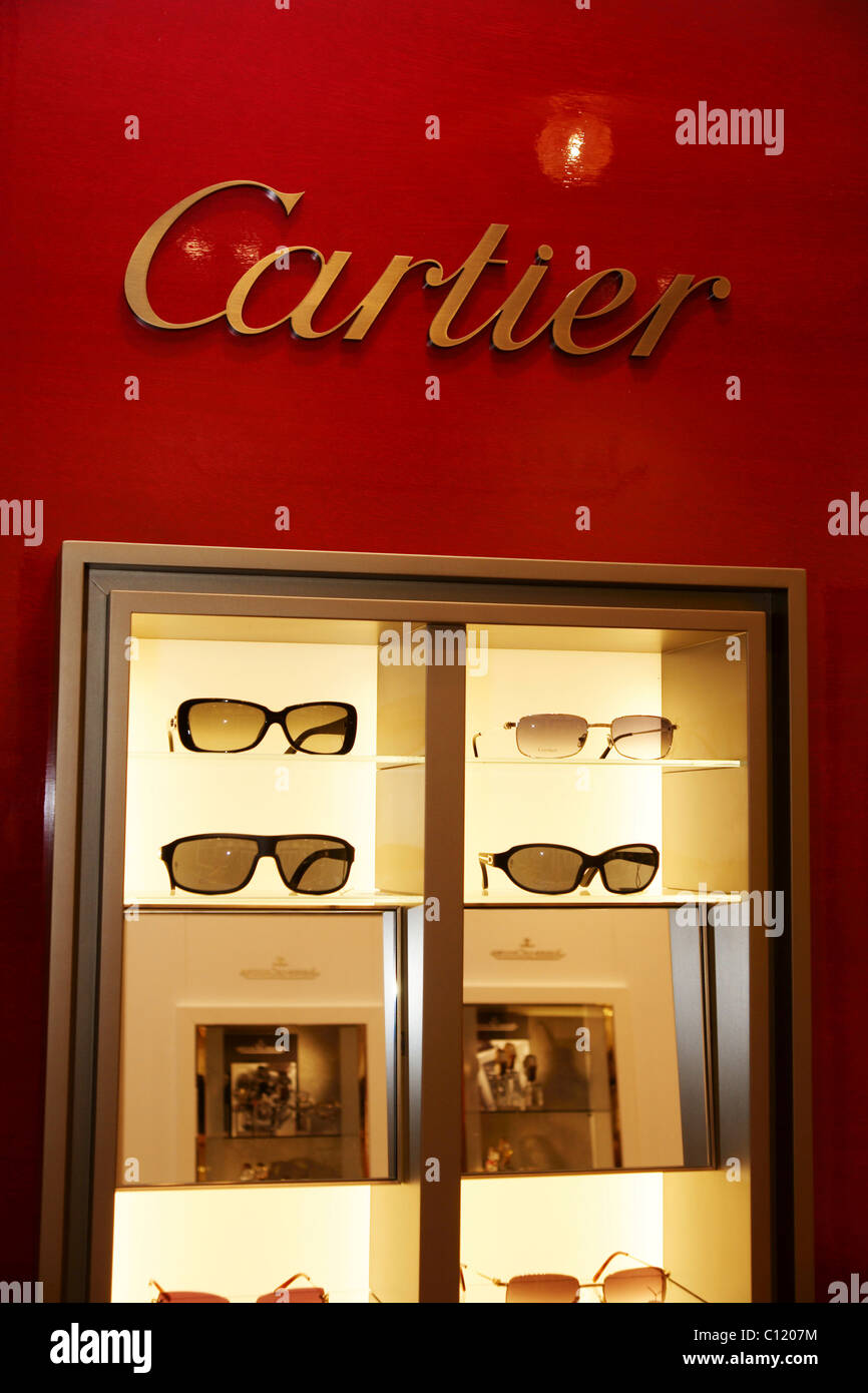 cartier glasses store