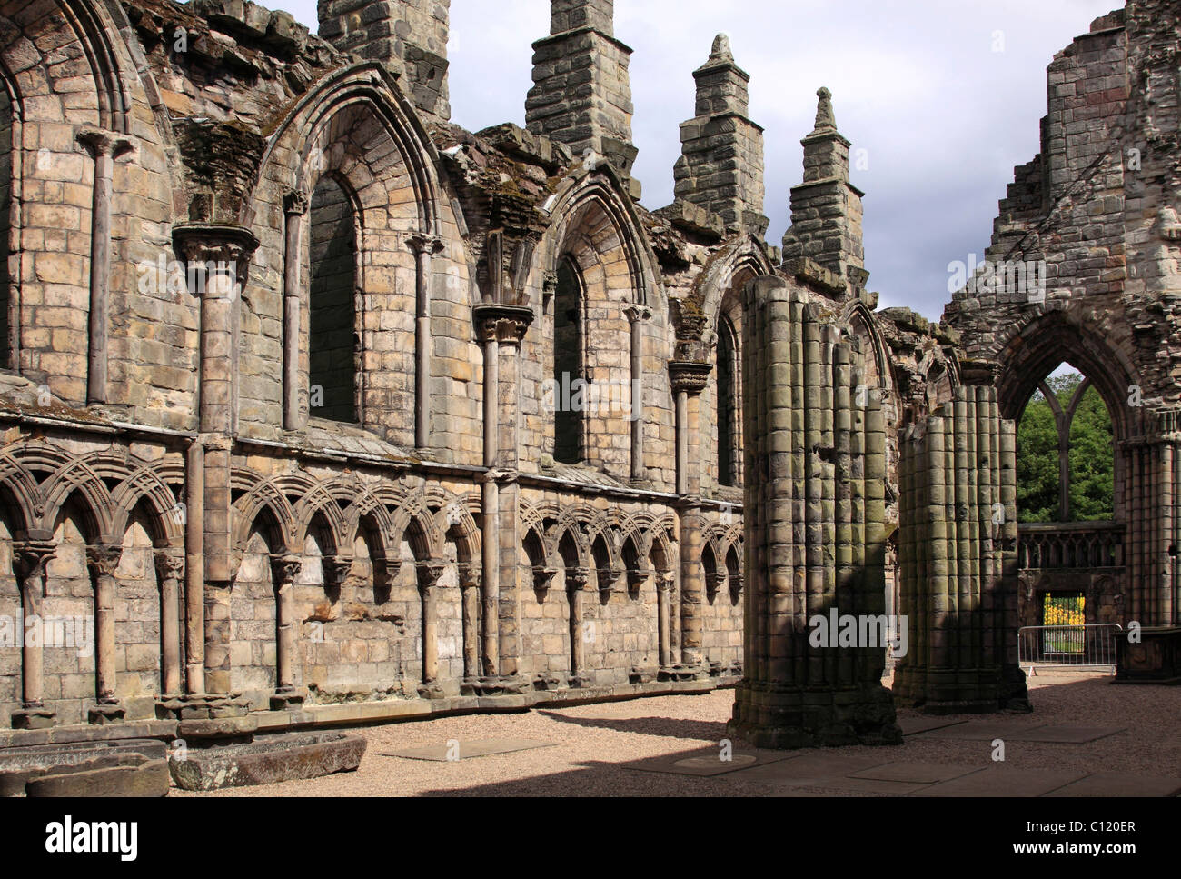 Church ruins, Holyrood Palace, seat of the British Queen in Scotland, Edinburgh, Scotland, United Kingdom, Europe Stock Photo