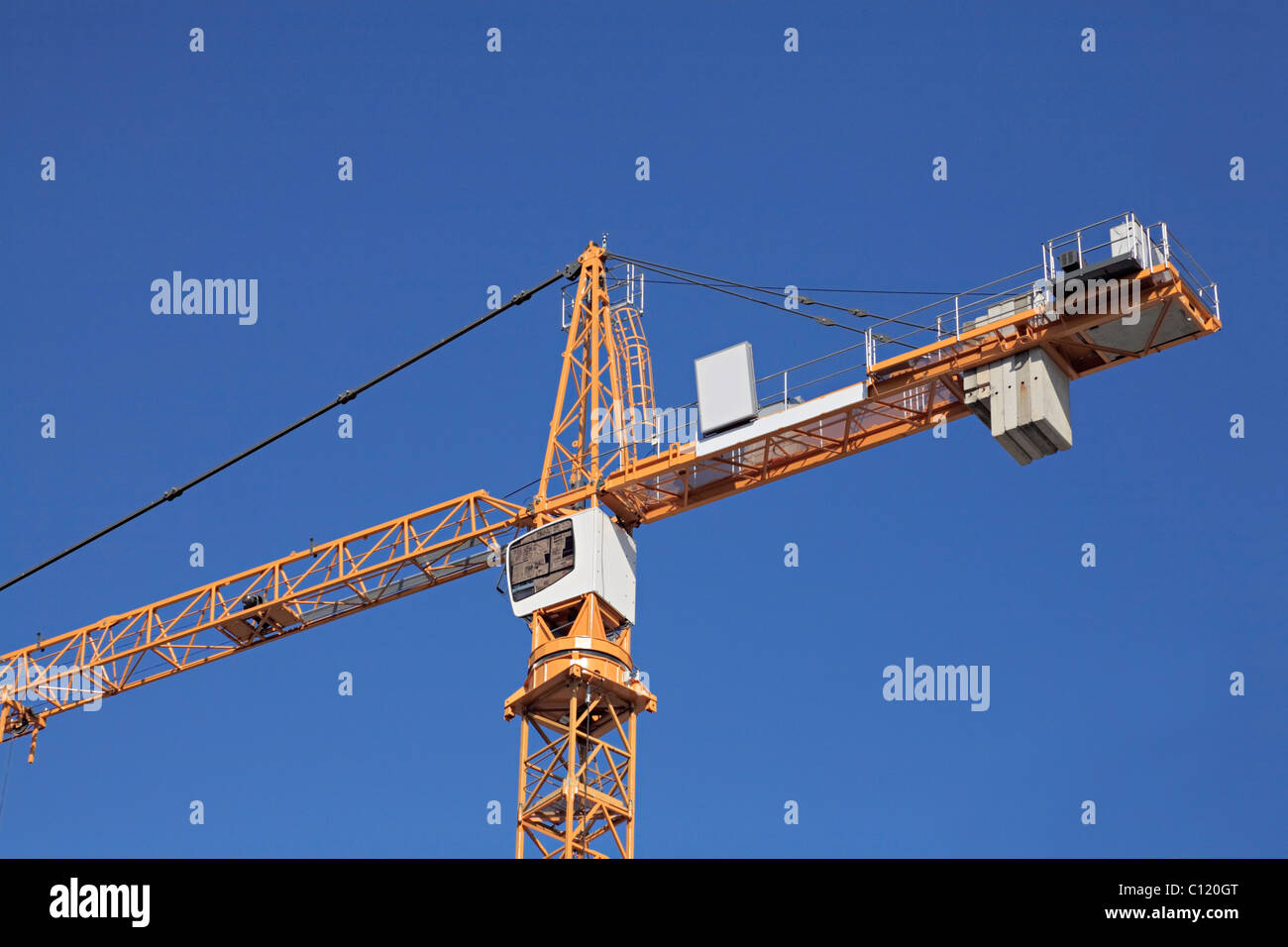 Revolving tower crane, lattice mast crane Stock Photo Alamy