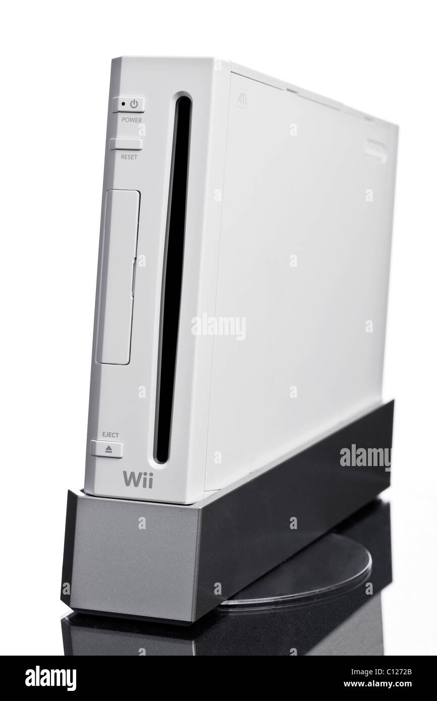 Nintendo Wii Console High Resolution Stock Photography And Images Alamy