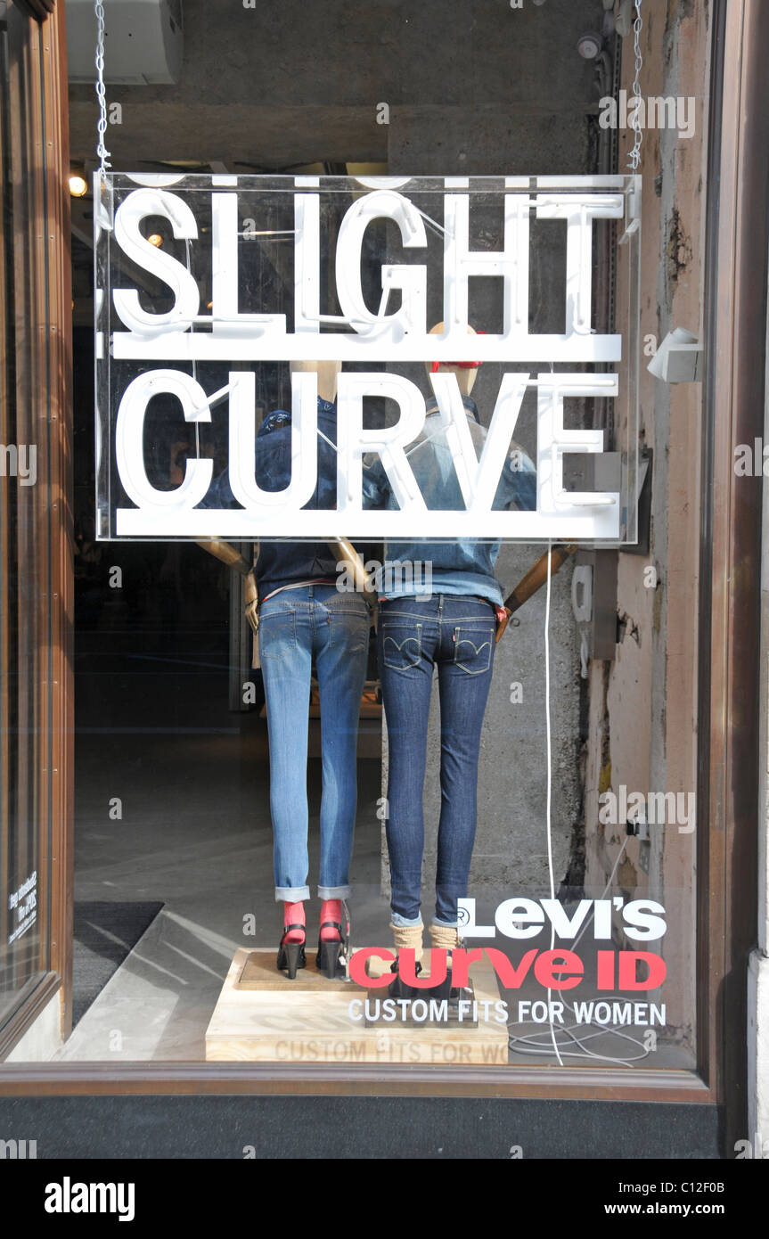 Levis Jeans store Regent Street London Curve ladies jeans fitting Stock  Photo - Alamy