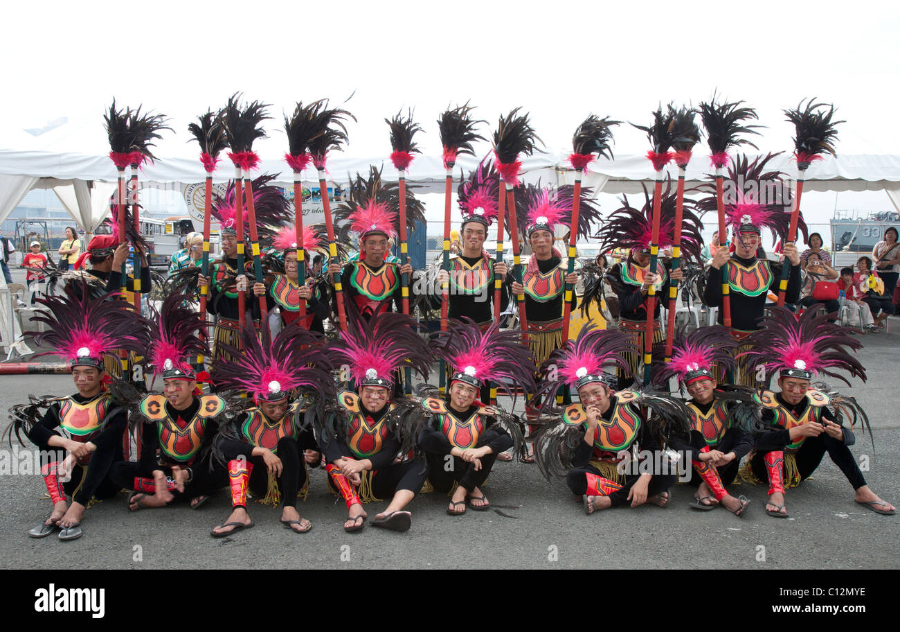 Traditional Philippine Costumes Stock Photo Alamy