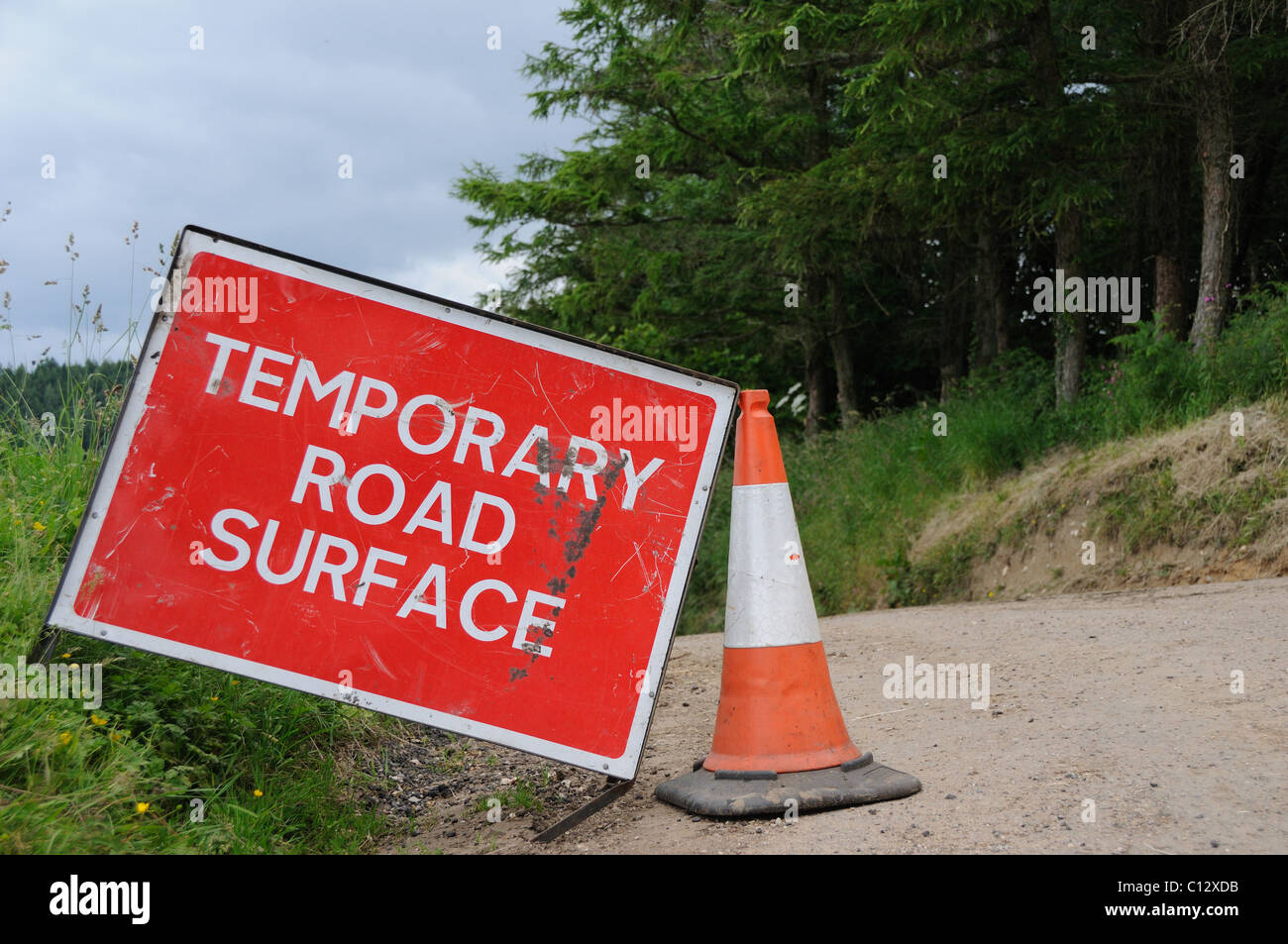 Temporary road surface road sign in a rural lane Stock Photo