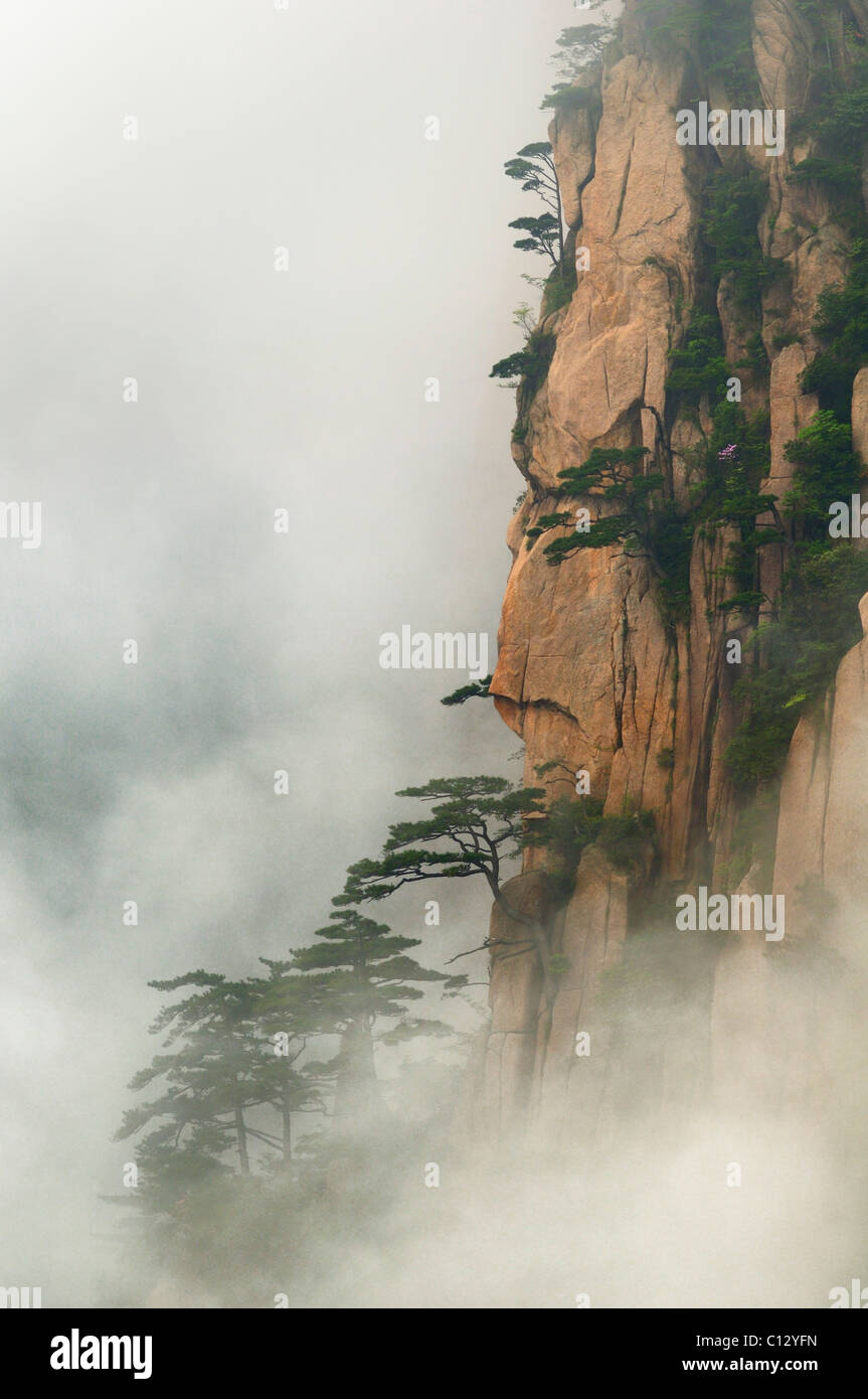 West Sea Canyon of Huangshan Mountains in Chinese Anhui Province Stock Photo