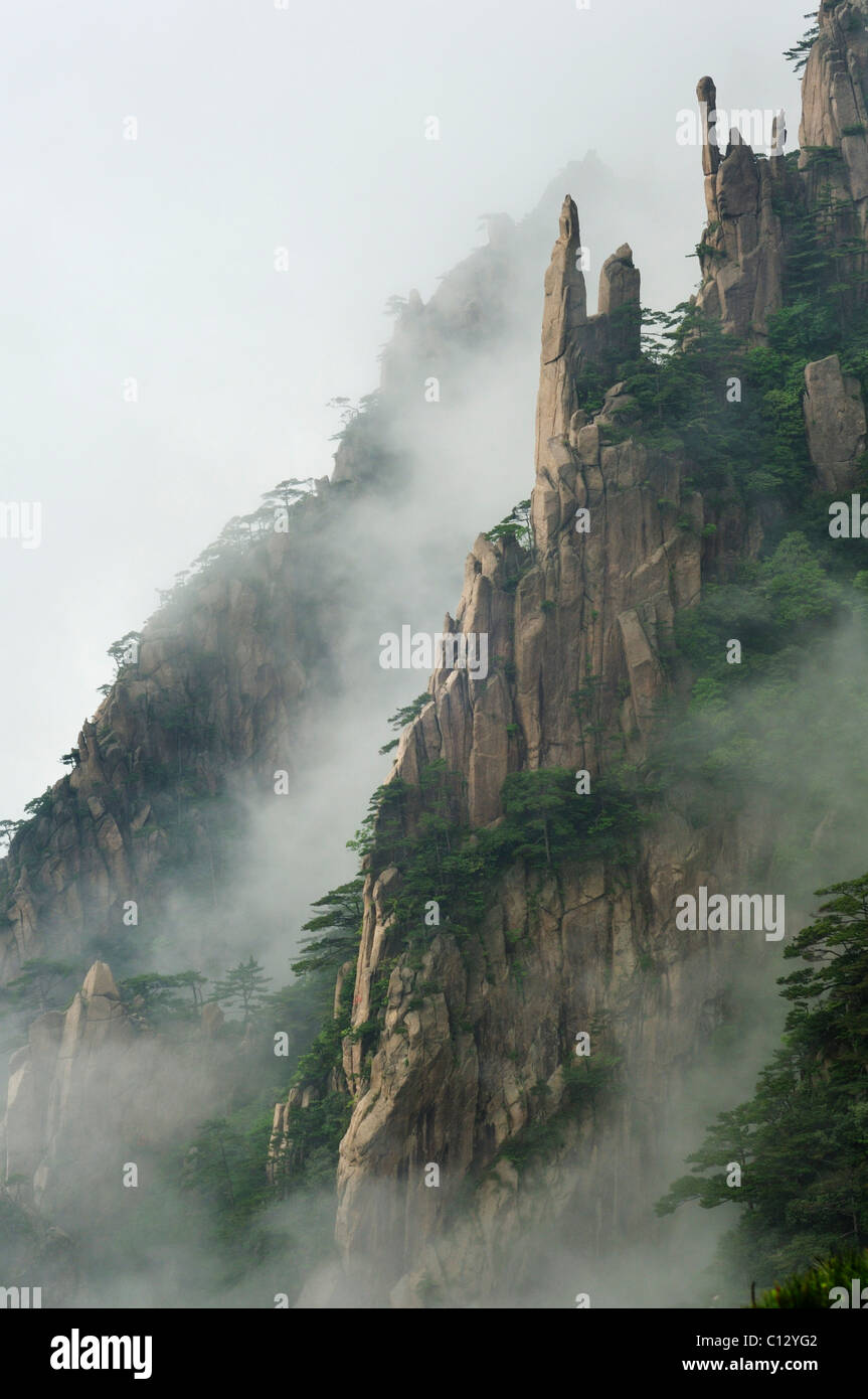 West Sea Canyon of Huangshan Mountains in Chinese Anhui Province Stock Photo