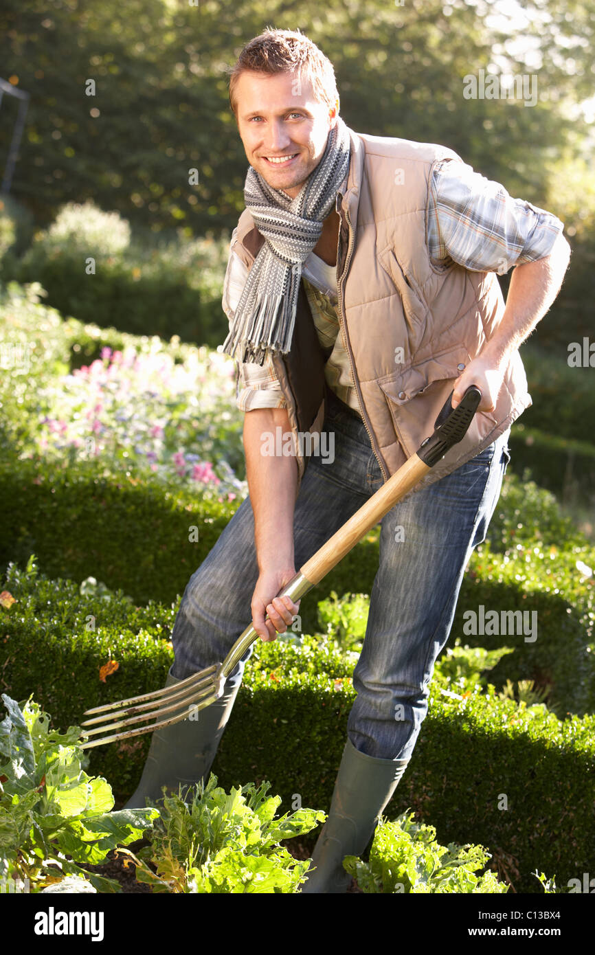 Happy gardening hi-res stock photography and images - Alamy