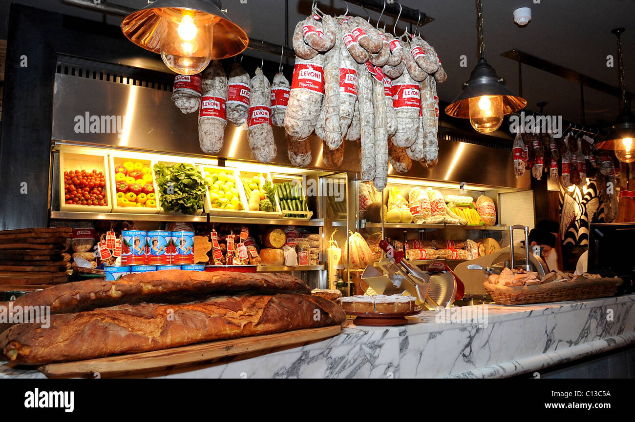 Inside Jamie's Italian in Brighton, one of a chain owned by celebrity chef Jamie Oliver Stock Photo