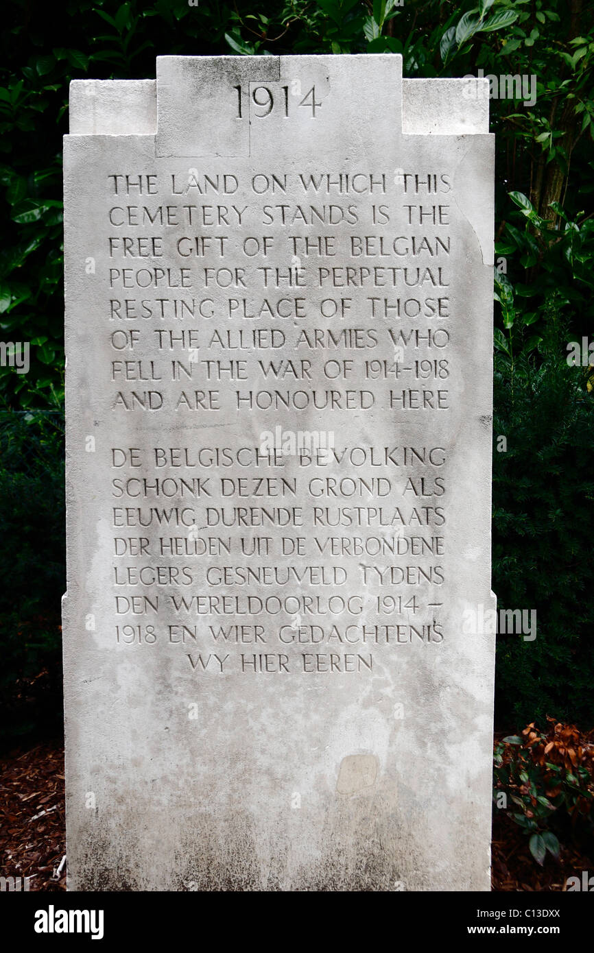 Special Memorial marker in the CWGC Ramparts Cemetery of Ieper (Ypres), Belgium. Stock Photo