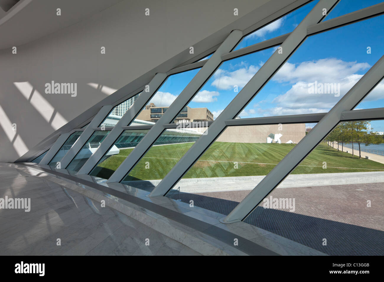 Quadracci Pavilion, designed by Santiago Calatrava, Milwaukee Art Museum, Wisconsin, USA Stock Photo