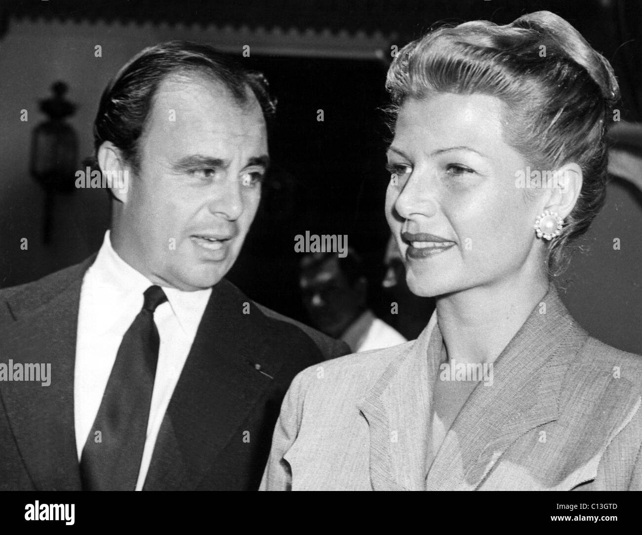 PRINCE ALY KHAN with spouse RITA HAYWORTH, 1952 Stock Photo