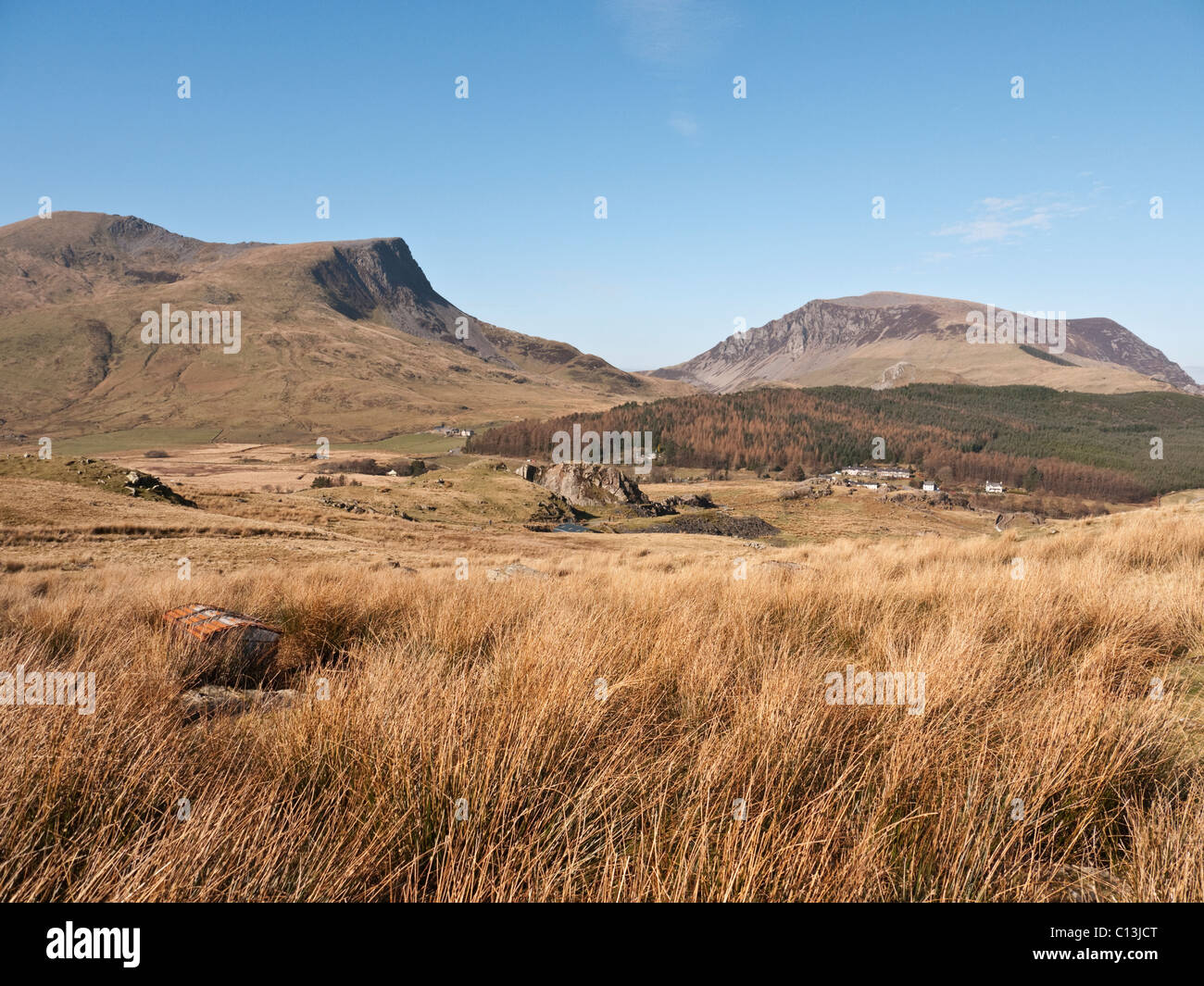 The Nantlle ridge peaks of Y Garn & Mynydd Drws-y-coed and the separate peak of Mynydd Mawr viewed from Snowdon's Rhyd Ddu path Stock Photo