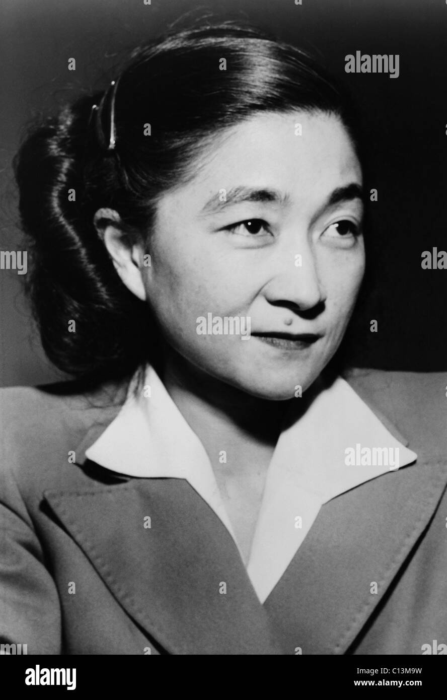 Iva Ikuko Toguri D'Aquino 1916-2006 in 1949 at the time of her trial for treason for allegedly participating in 'Tokjo Rose' broadcasts during World War II. Toguri was convicted with perjured testimony and spent six years in prison. She was officially Stock Photo