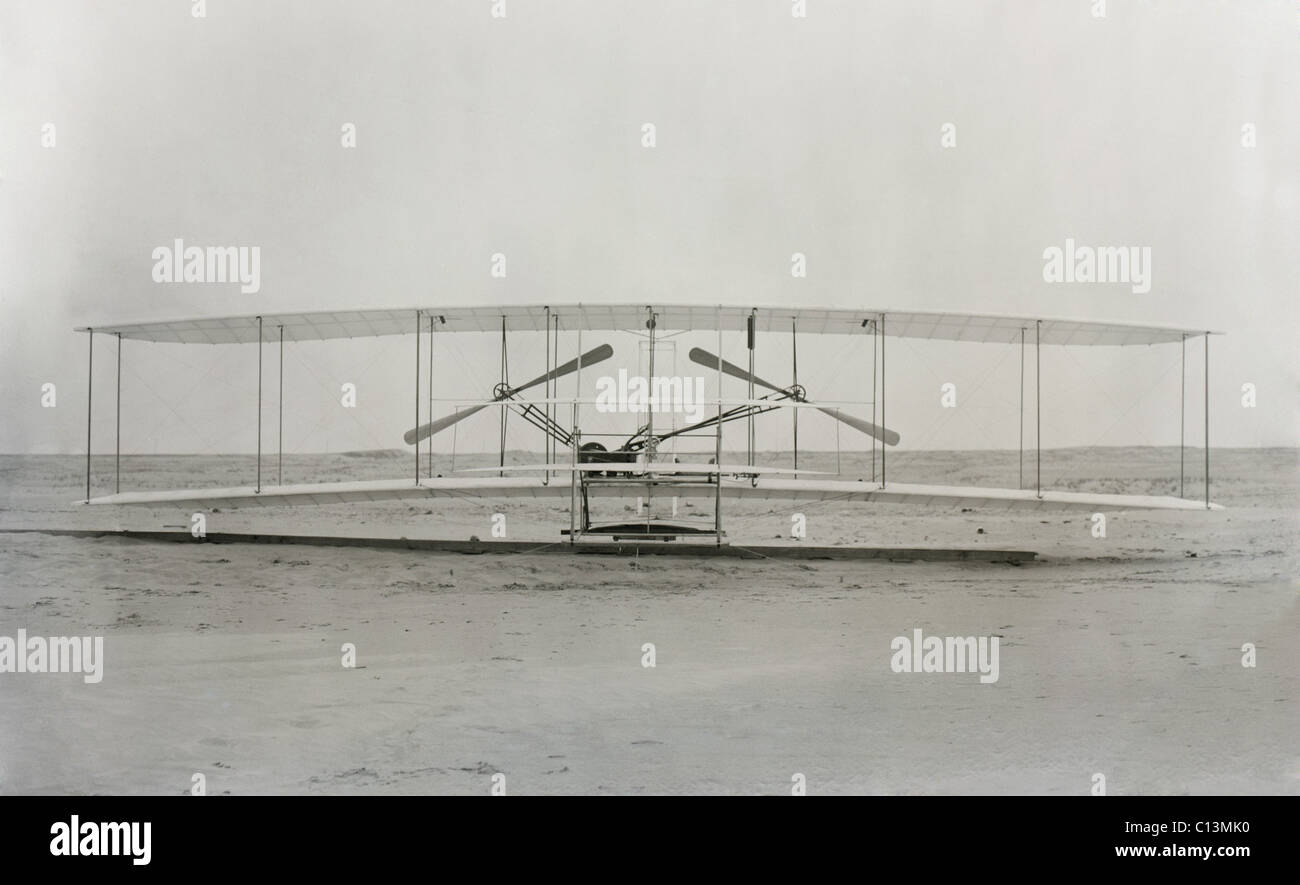 The Wright Brothers 'machine' the plane in which they made the first powered controlled flight in a heavier-than-air airplane on December 17 1903. LC-DIG-ppprs-00615 Stock Photo