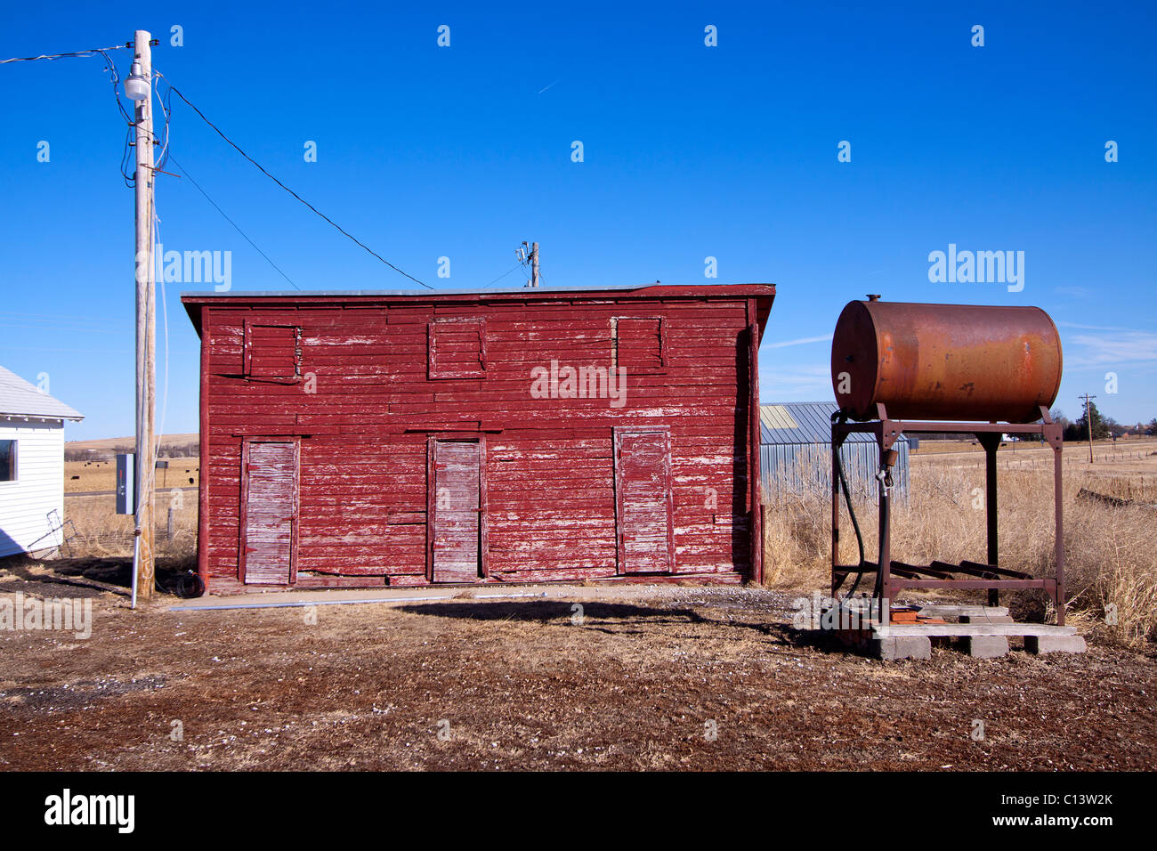 Antique red shed in rural Nebraska, 2/17/2011 Stock Photo Alamy