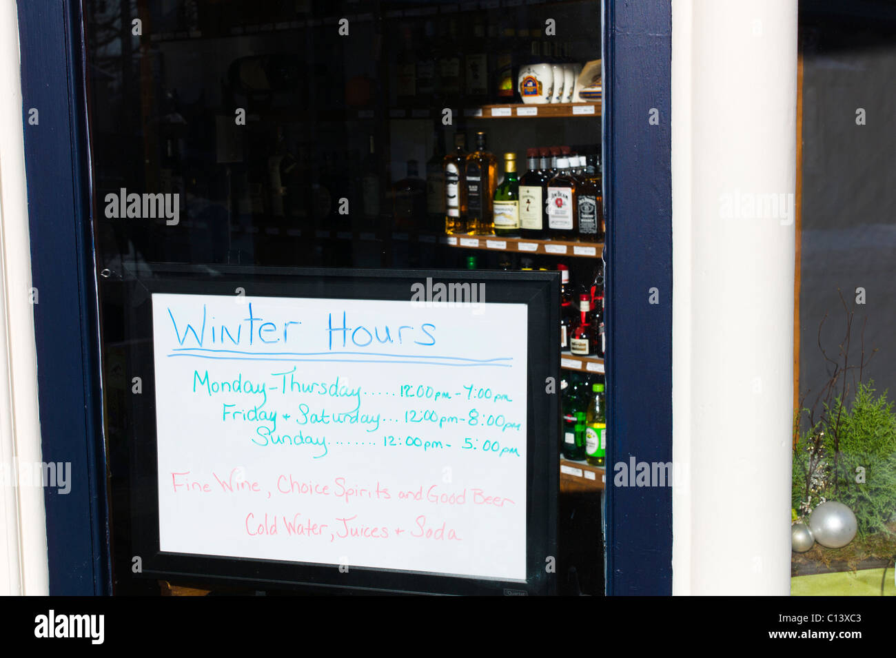 Victorian times window hires stock photography and images Alamy