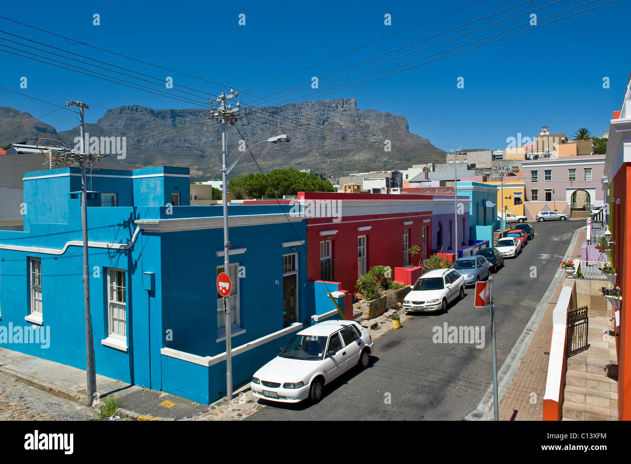 Street in Bo Kaap and Table Mountain, Cape Town, South Africa Stock Photo