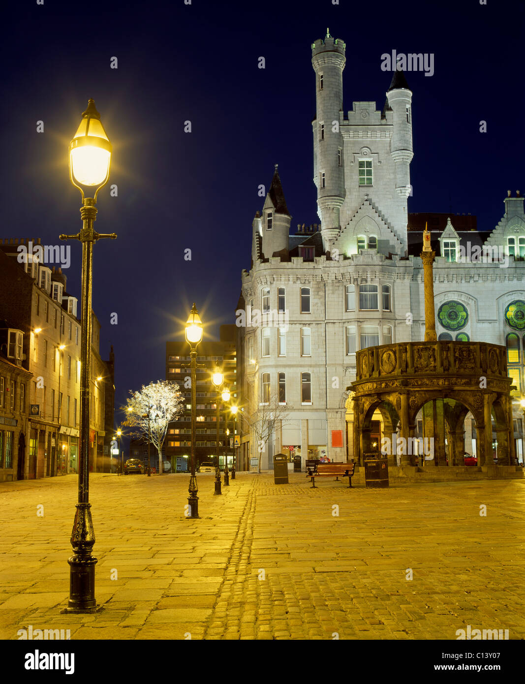 Castlegate and the Mercat Cross, Aberdeen, Scotland, UK. Stock Photo