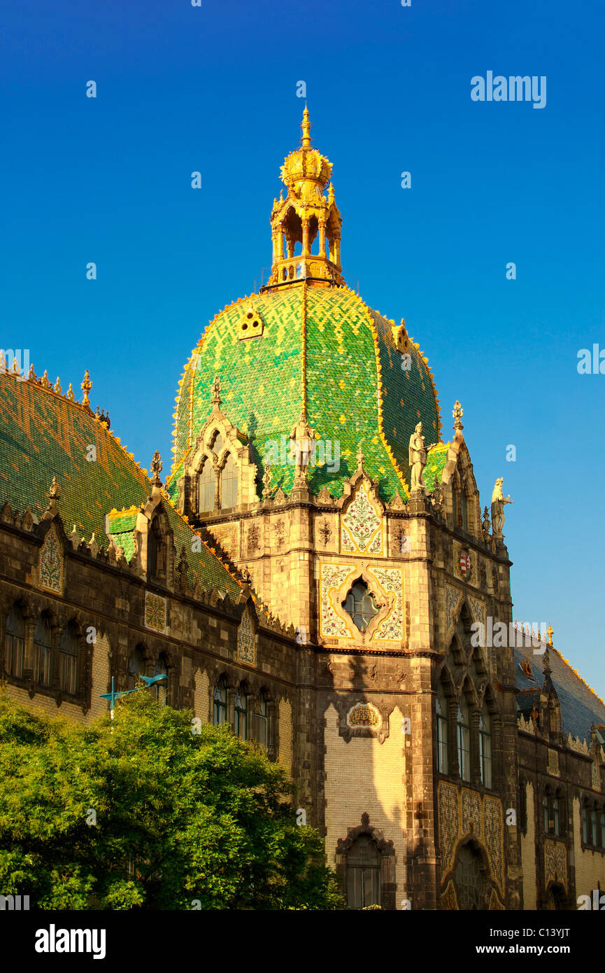 The Art Nouveau Museum of Applied Arts with Zolnay tiled roof. Budapest Hungary Stock Photo