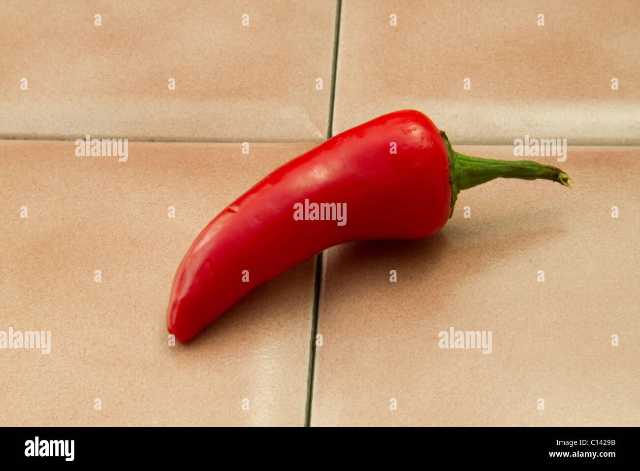 Jalapeño pepper hot food spicy Mexican Latin Spanish kick red taste