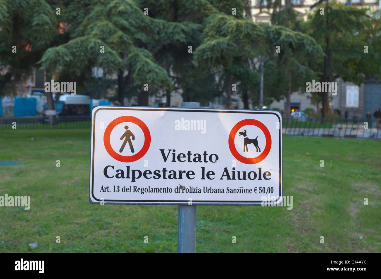 Dont walk on grass sign at Piazza Municipio square central Naples Campania  Italy Europe Stock Photo - Alamy